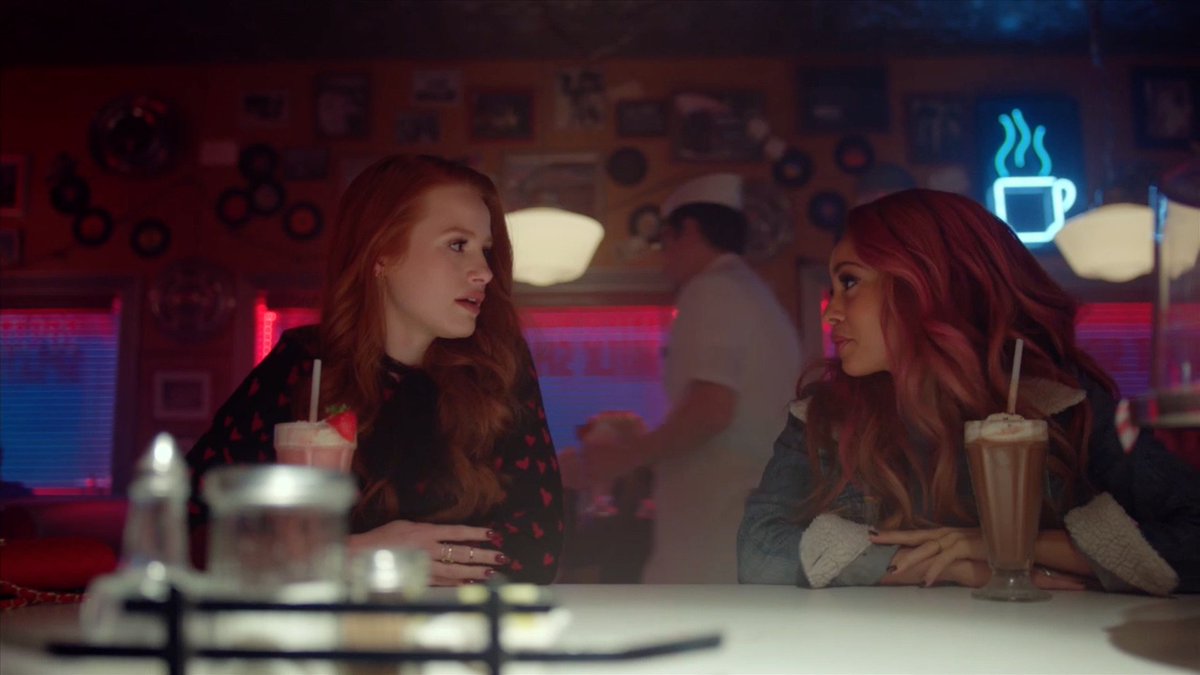 Riverdale Fashion: Season 2 Episode 14